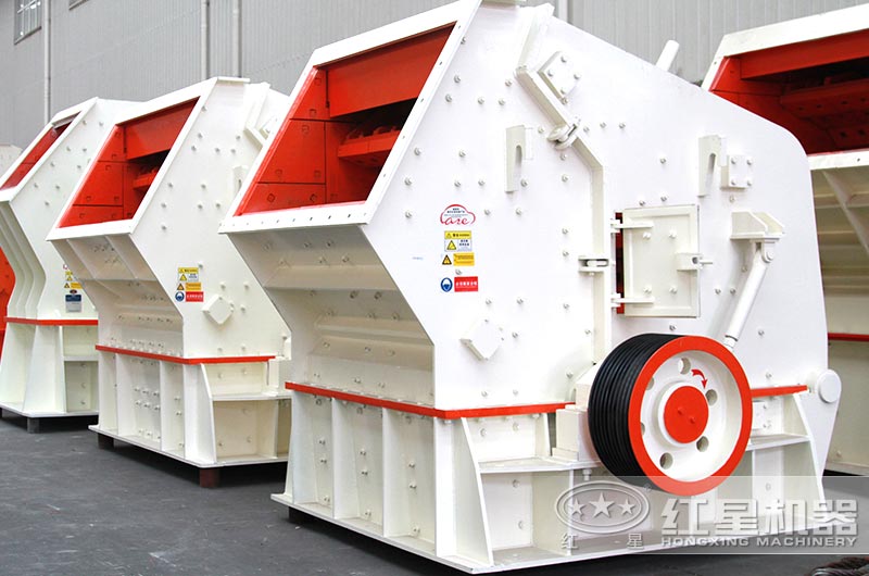 大型碎石機(jī)型號(hào)及生產(chǎn)能力 大型碎石機(jī)型號(hào)及生產(chǎn)能力