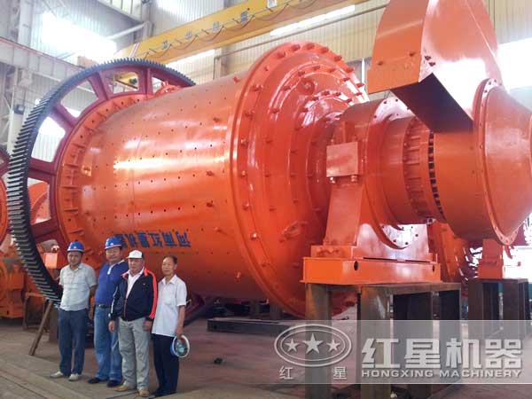 間歇式球磨機車間 間歇式球磨機車間