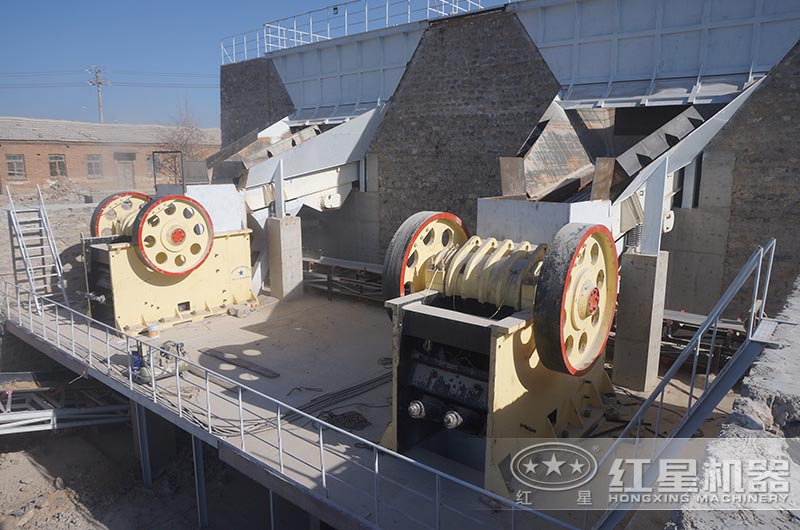 鄂式碎石機設備 鄂式碎石機設備