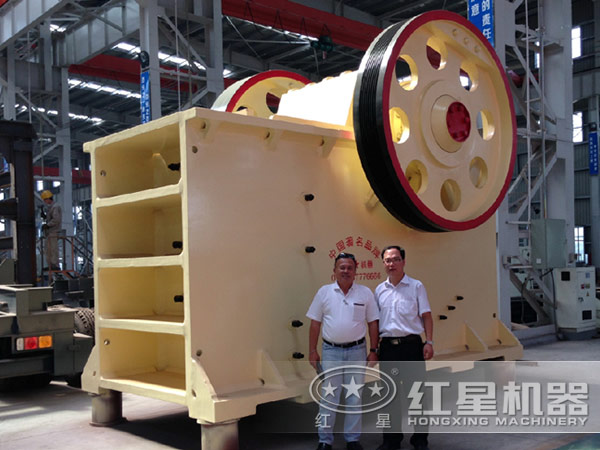 客戶訪問混凝土破碎機廠家 客戶訪問混凝土破碎機廠家