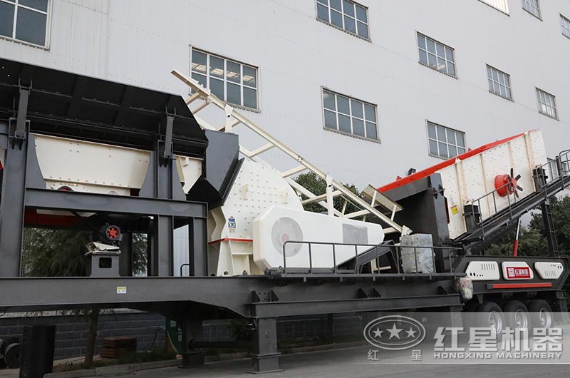 移動式破碎機(jī) 移動式破碎機(jī)