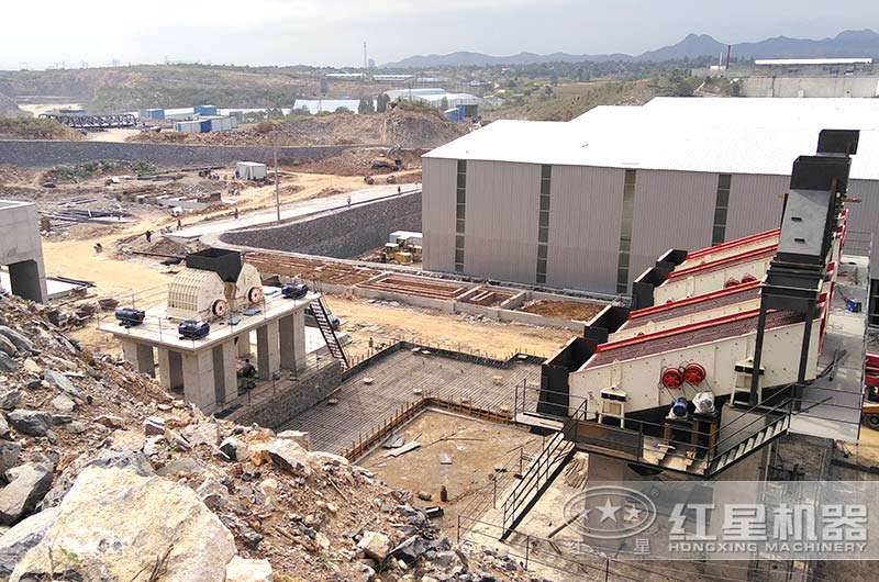 錘式制砂機生產現場 錘式制砂機生產現場