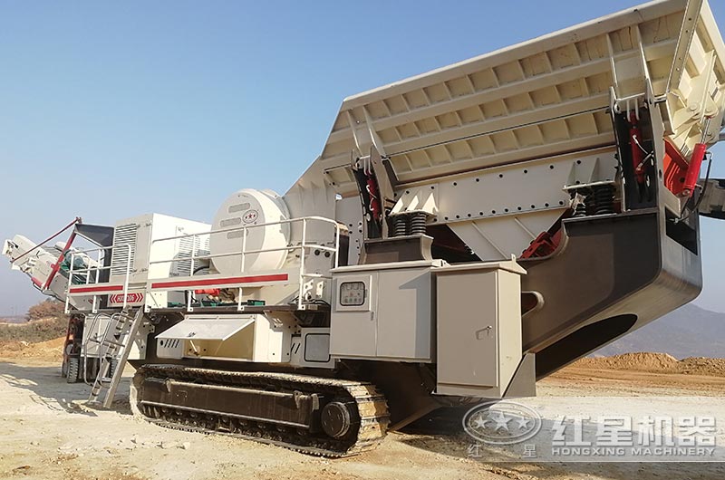 履帶式多功能碎石車 履帶式多功能碎石車