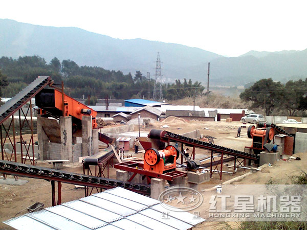 破碎生產(chǎn)線工作圖 破碎生產(chǎn)線工作圖