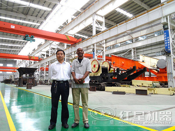 顎破移動式破碎站廠家 顎破移動式破碎站廠家