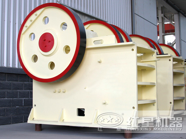 750*1060石料顎式破碎機(jī) 750*1060石料顎式破碎機(jī)