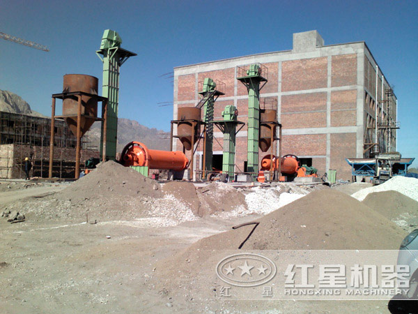 紅星高產節能球磨機現場 紅星高產節能球磨機現場