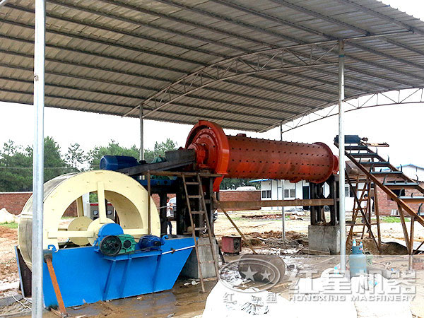 時產16-25噸石英砂棒磨機現場 時產16-25噸石英砂棒磨機現場